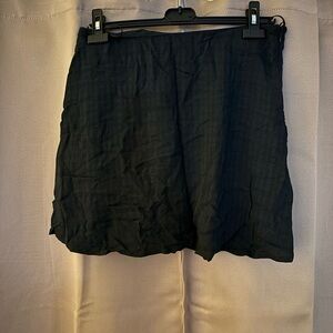 Chic Black Mini Skirt